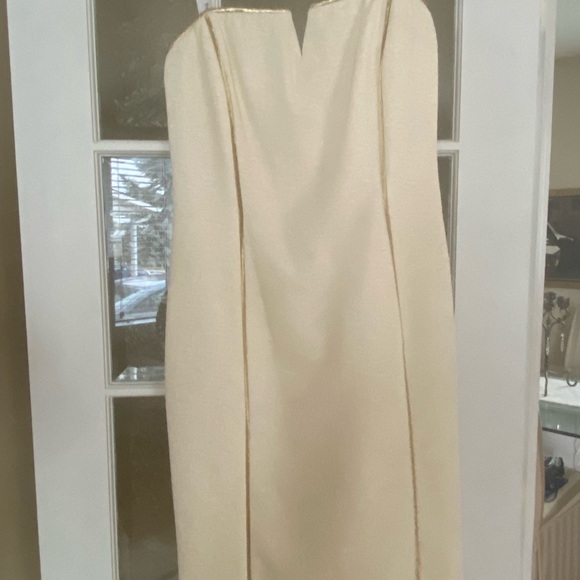 2 piece alter dress and jacket. - Picture 4 of 5